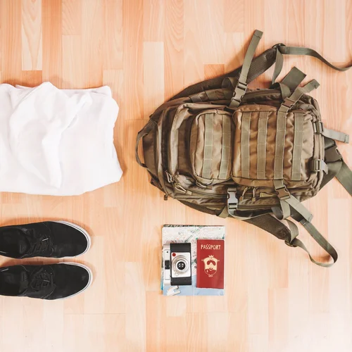 BAYTIZ Kit Supervivencia + Primeros Auxilios con Bolsa Militar